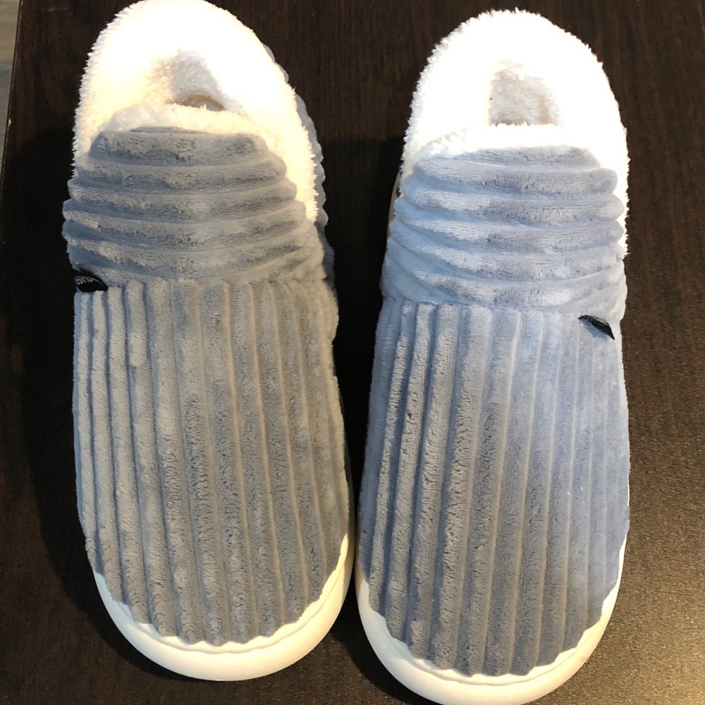 Pluffi women Slip-On Shoes in Light Blue & white corduroy NO BOX NEW SIZE EU 40